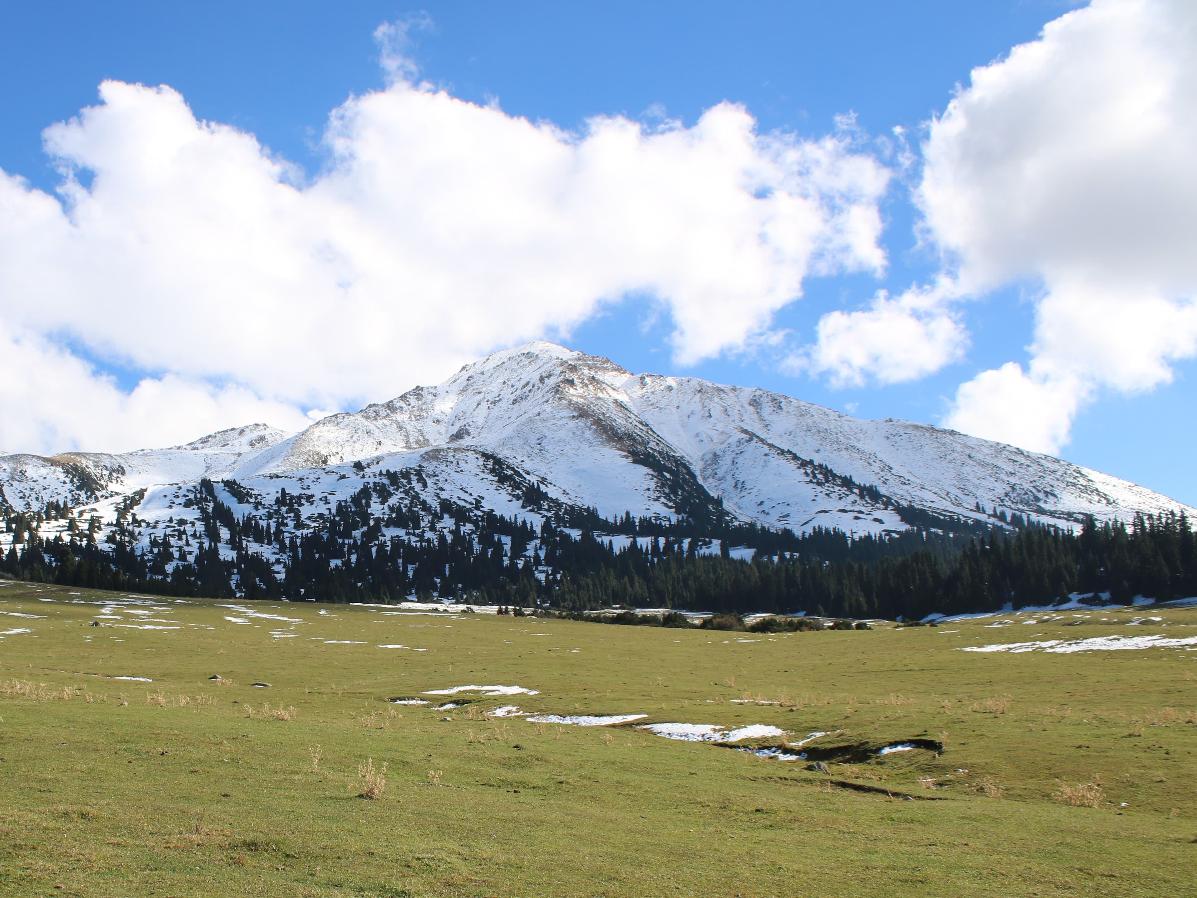 Peak Jeti Oguz, Jeti Oguz valley, Terskey Alatoo range, Jeti Oguz district, Issyk Kul Oblast, Kyrgyzstan