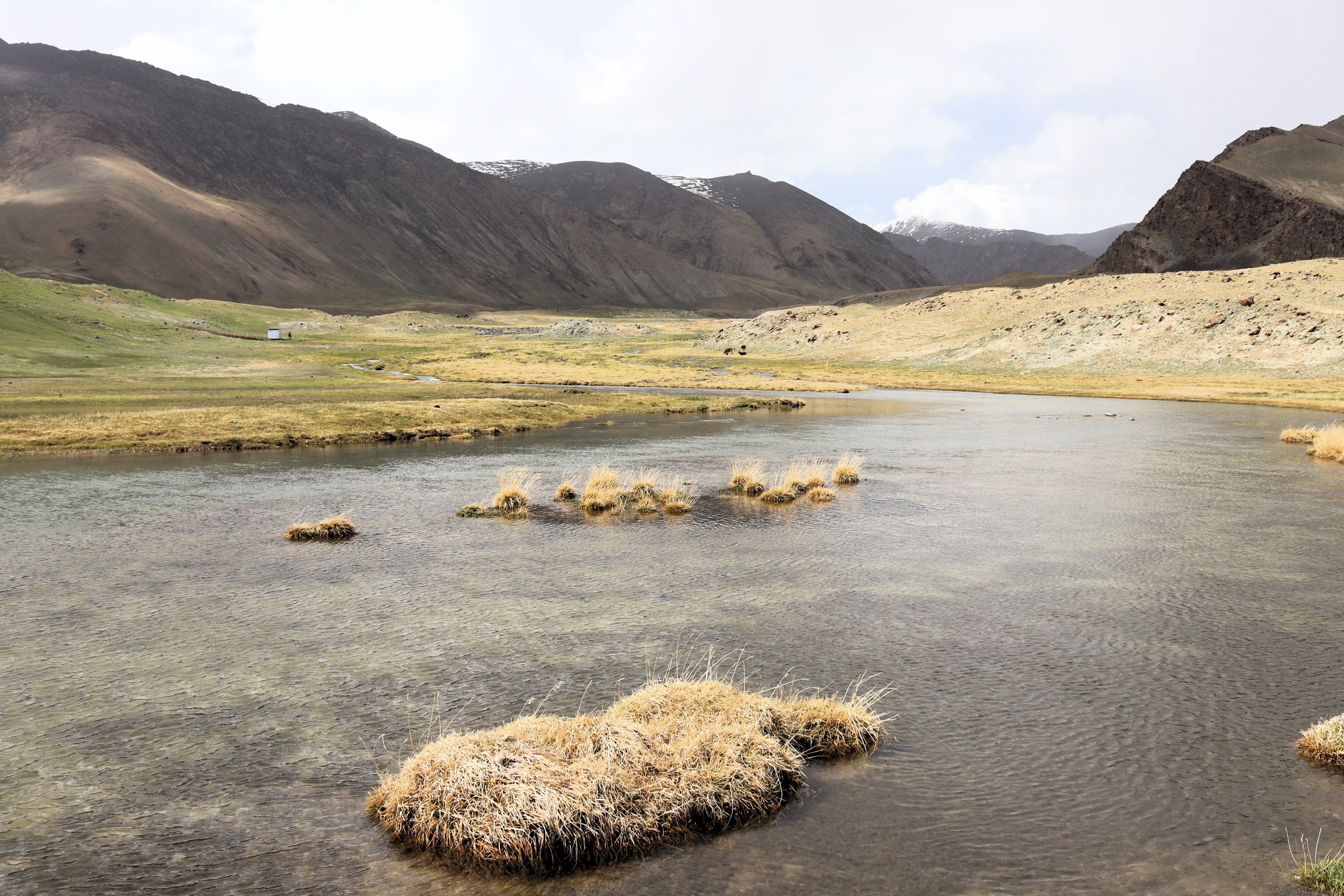 Tegerekkel are small lakes below the upper lake Ekurgenkel on the high plateau of the Tien Shan