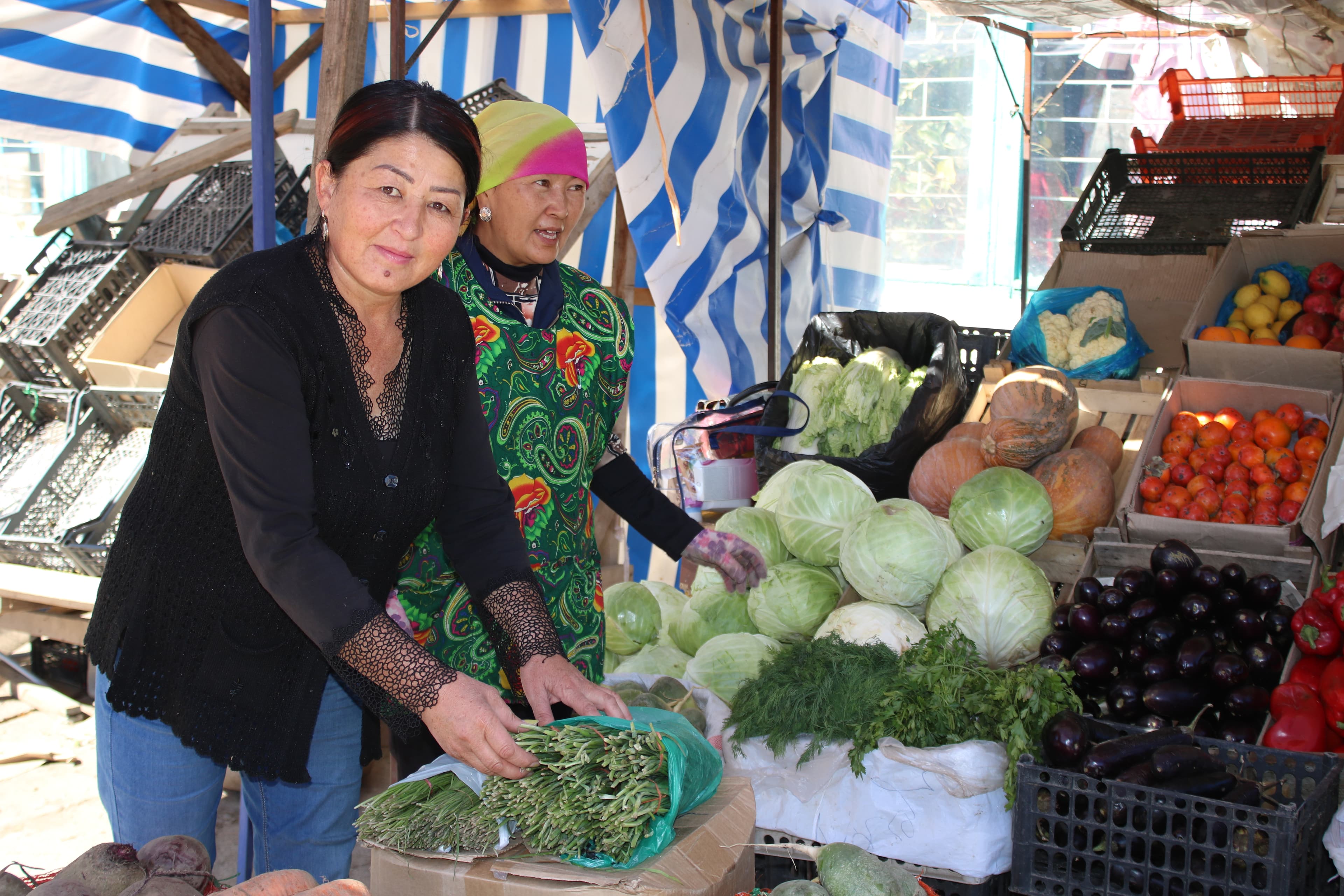 Kyzyl Suu Bazaar